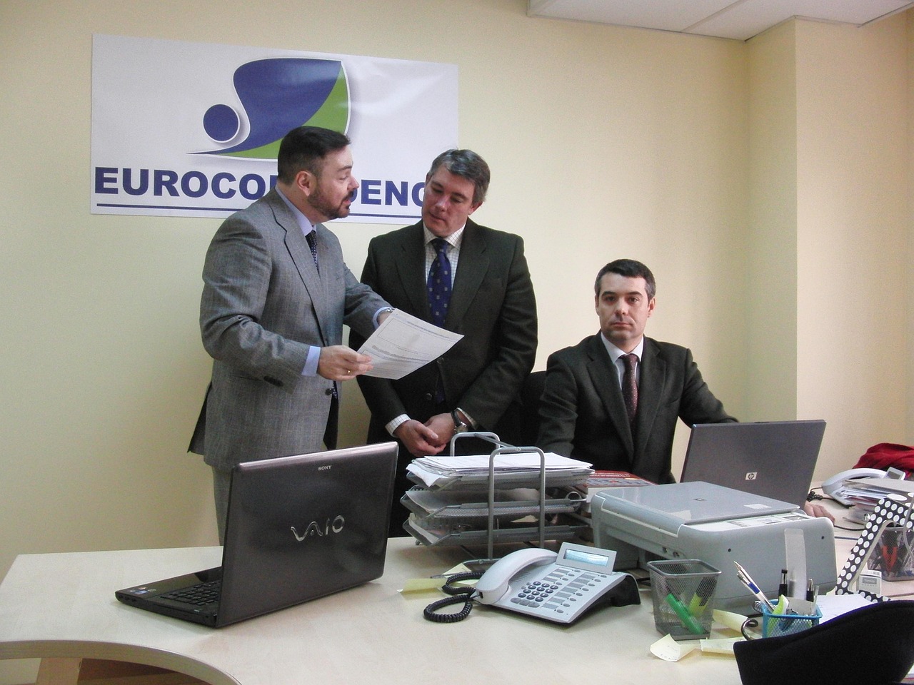 野草云实名账号:黄村工商注册代理公司